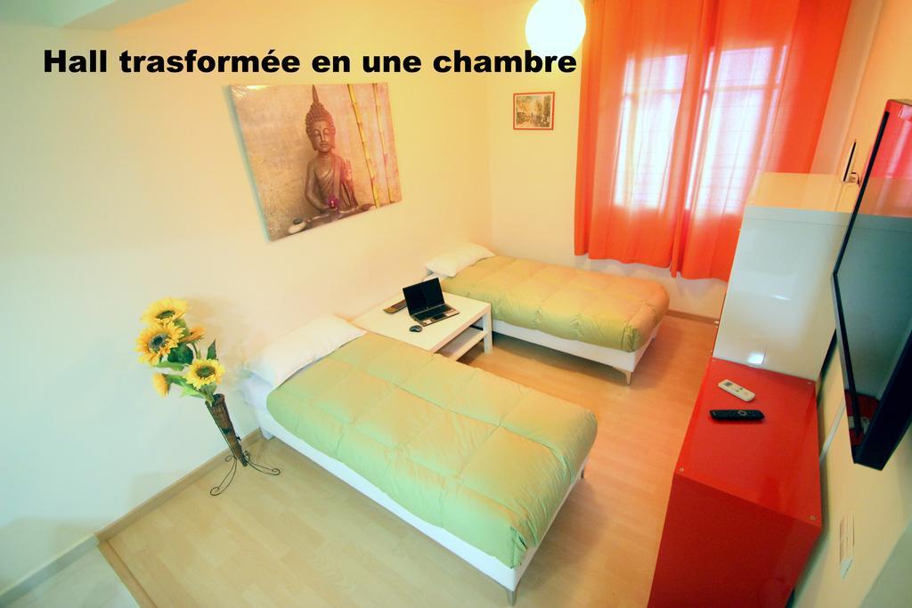 Stopbarcelona Universidad Apartments Room photo